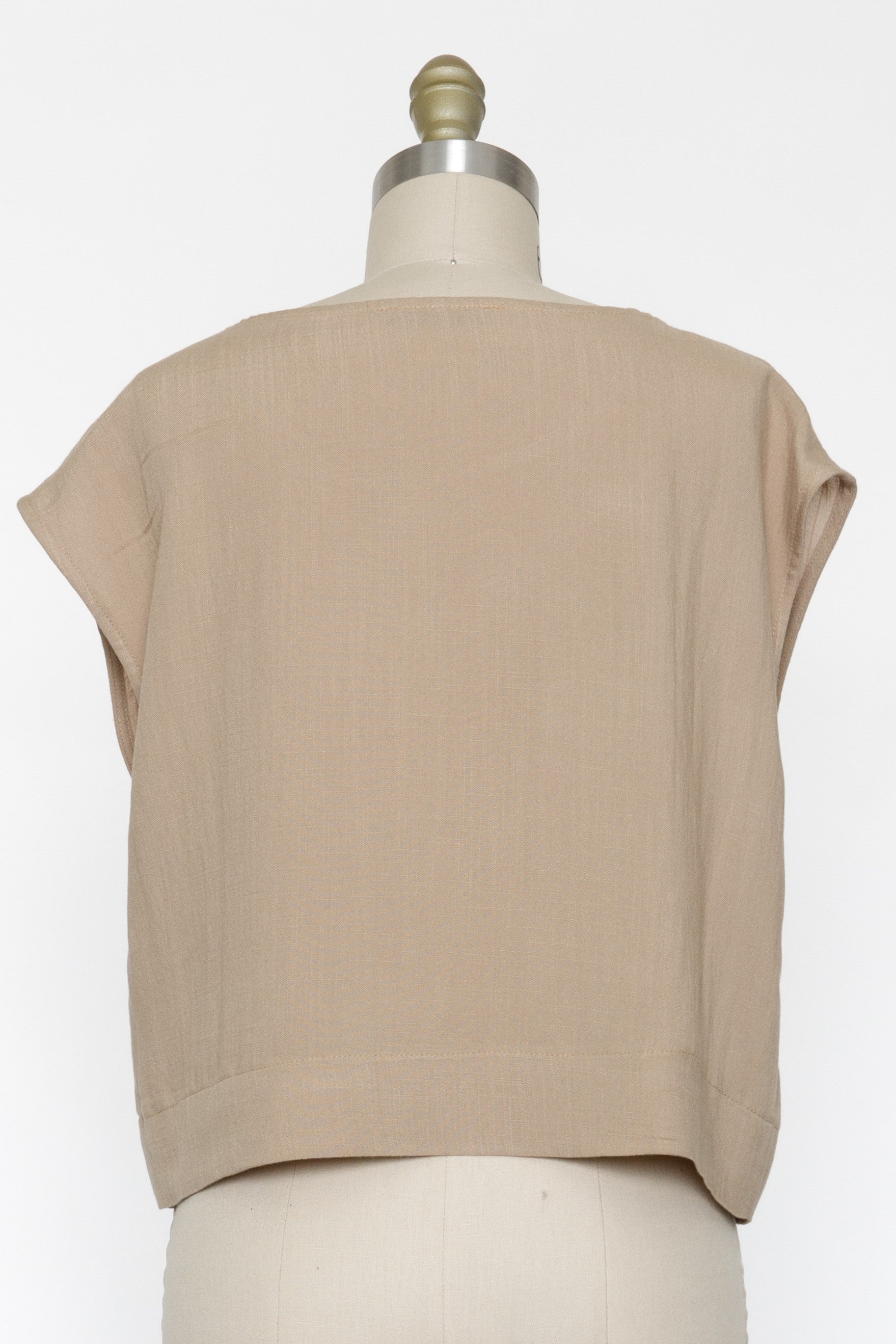 Cindy Woven Boxy Top With Extended Sleeve And Round Neck