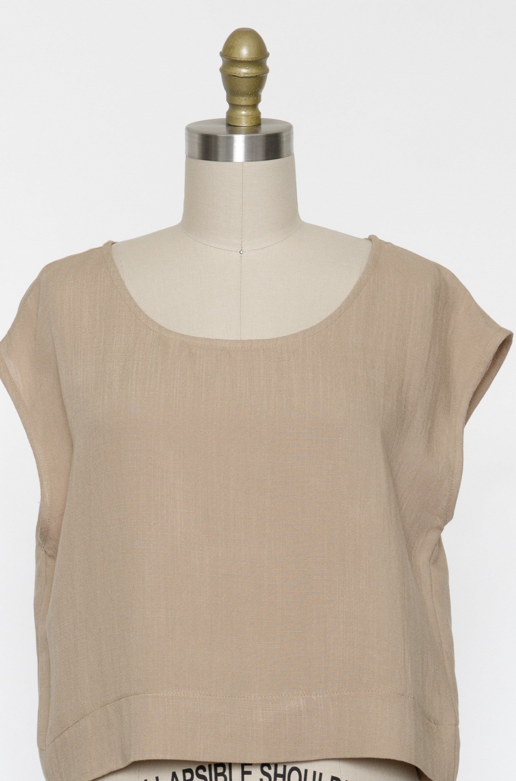 Cindy Woven Boxy Top With Extended Sleeve And Round Neck