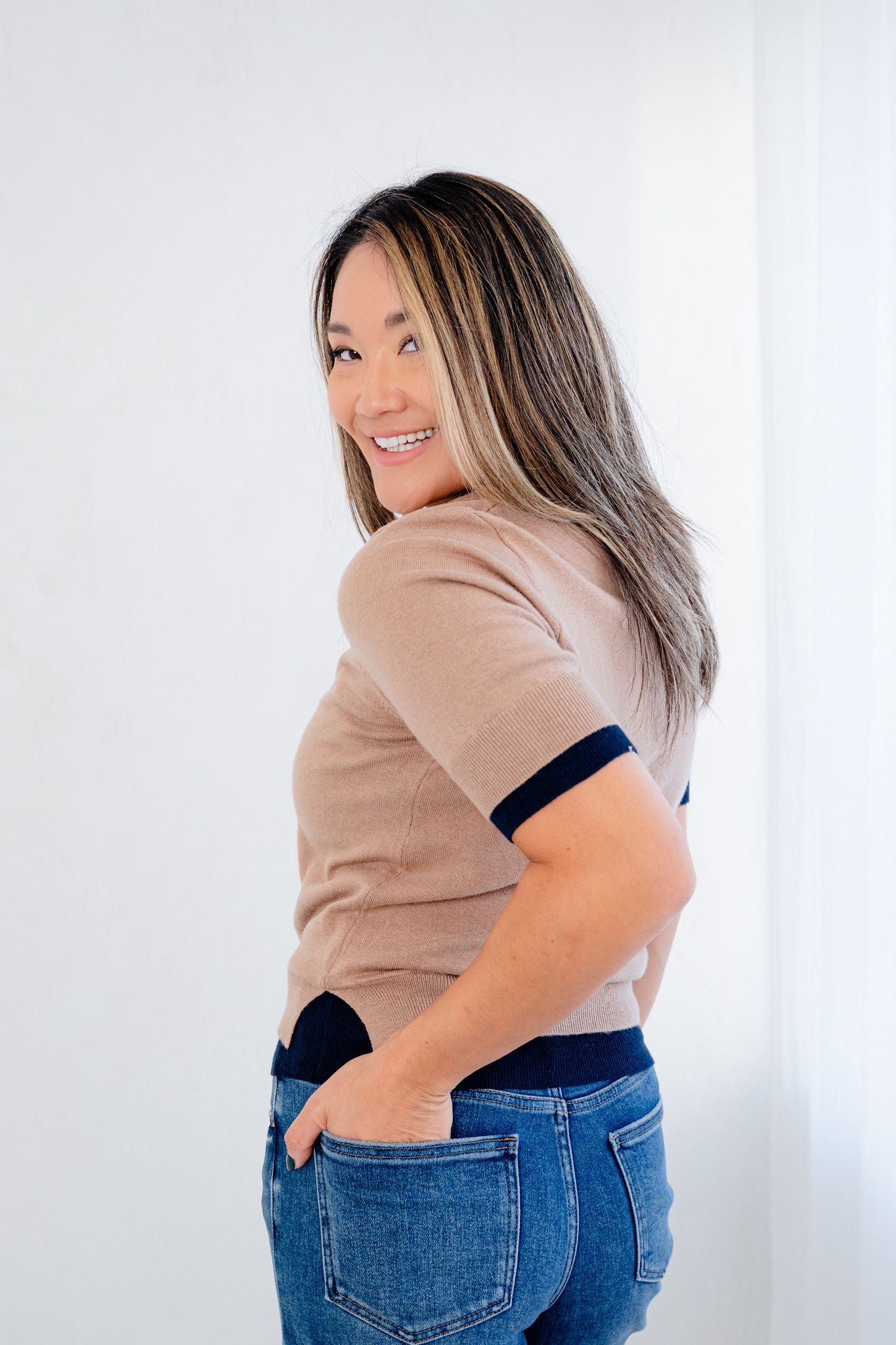 Emily Contrast Double Rib-band Collar Sweater