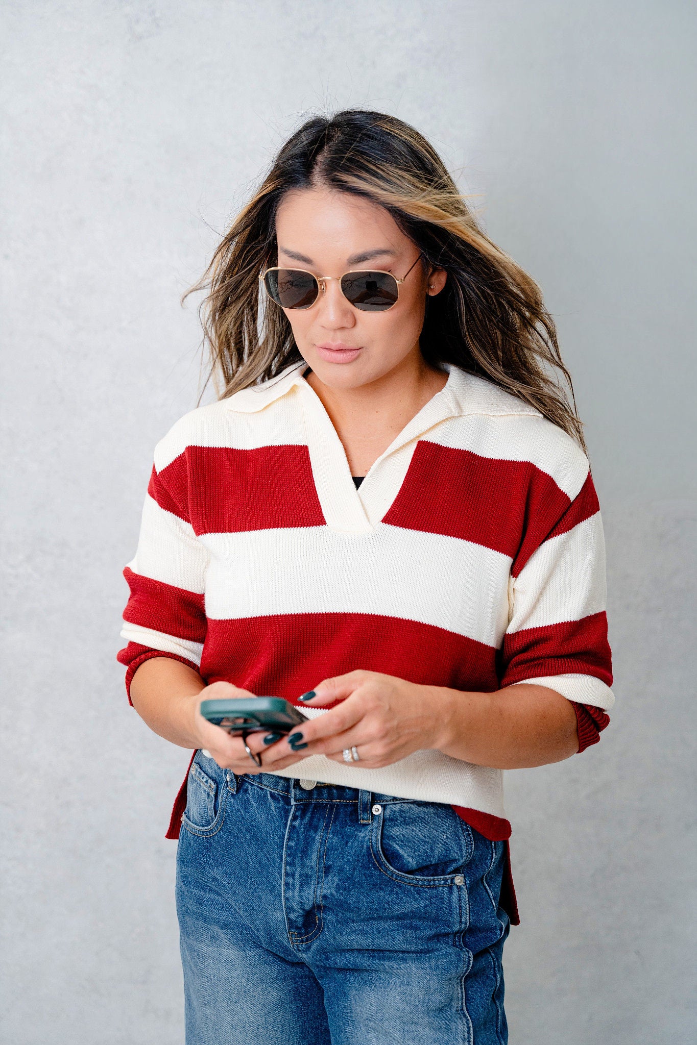 Barri Duo Color Sweater with Contrast Collar