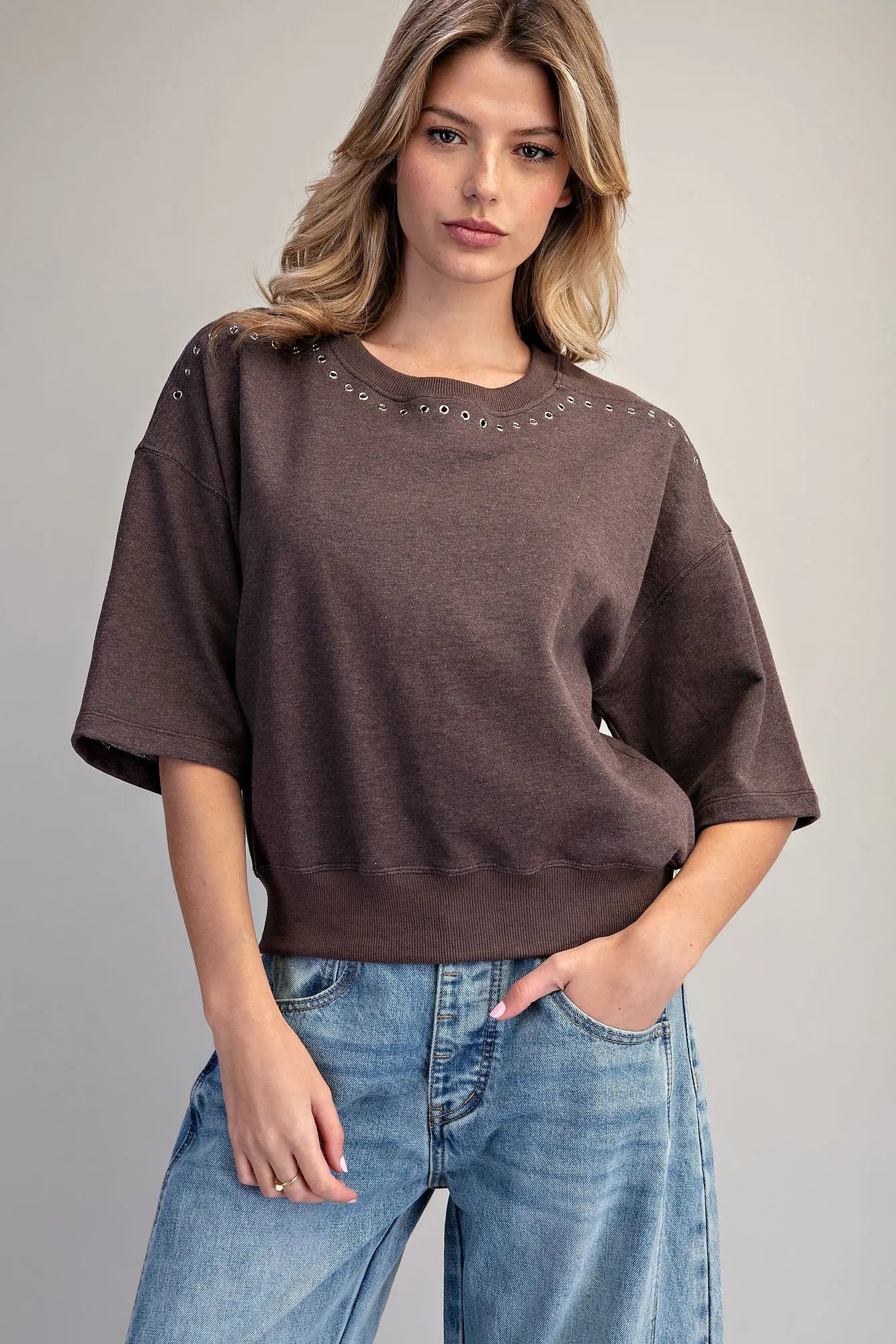 Carlota Grommet Detail Short Sleeve Sweatshirt