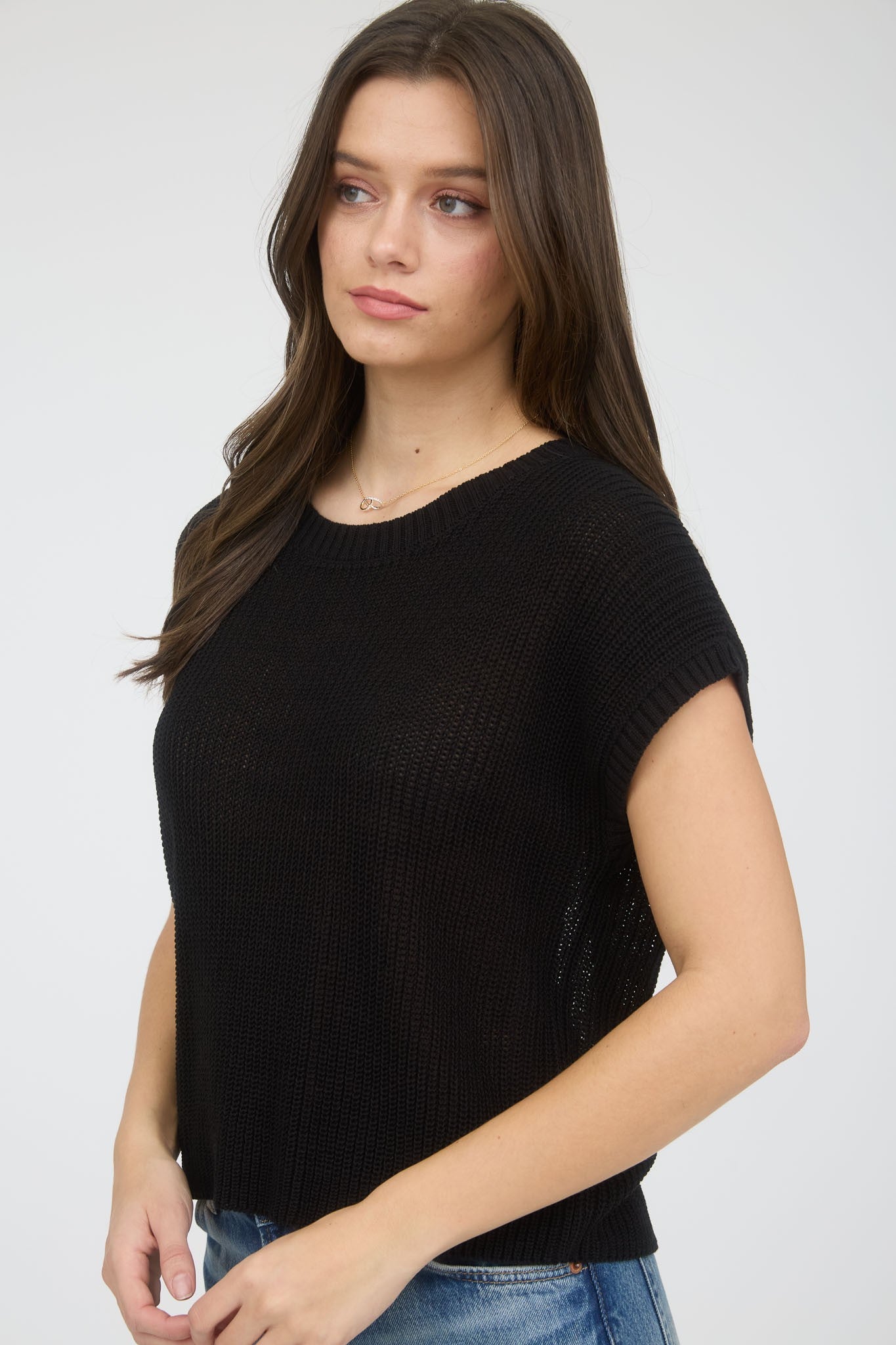 Riley Crew Neck Short Sleeve Crochet Knit Pullover