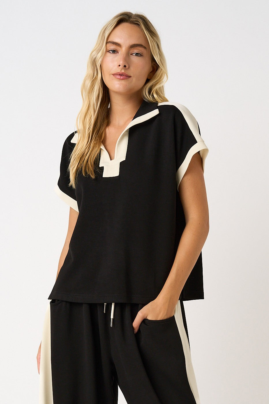 Chiara Cloud Knit Contrast Collar Top