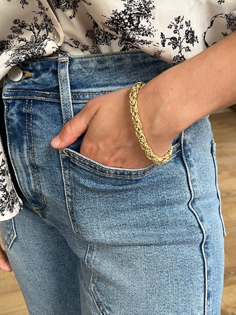 Emilia Light Gold Tight Chain Bracelet