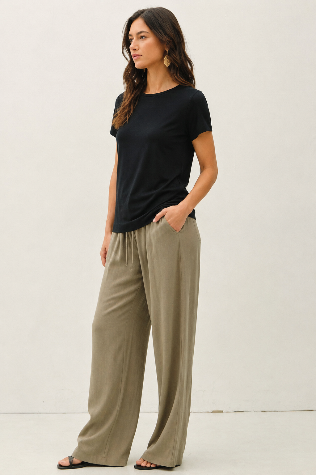 Farah Bamboo/Modal Round Neck Tee