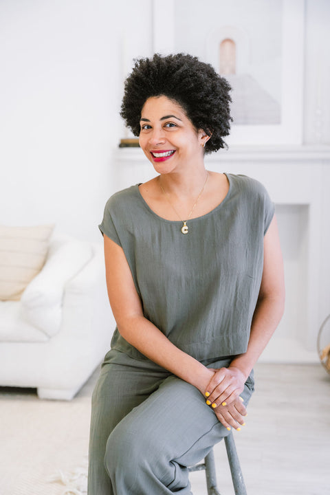 Fern Woven Boxy Top with Extended Sleeve And Round Neck