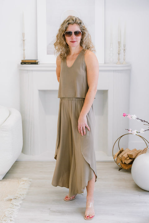 Luna Pre-Washed Woven Overlap Front Split Thigh Pants