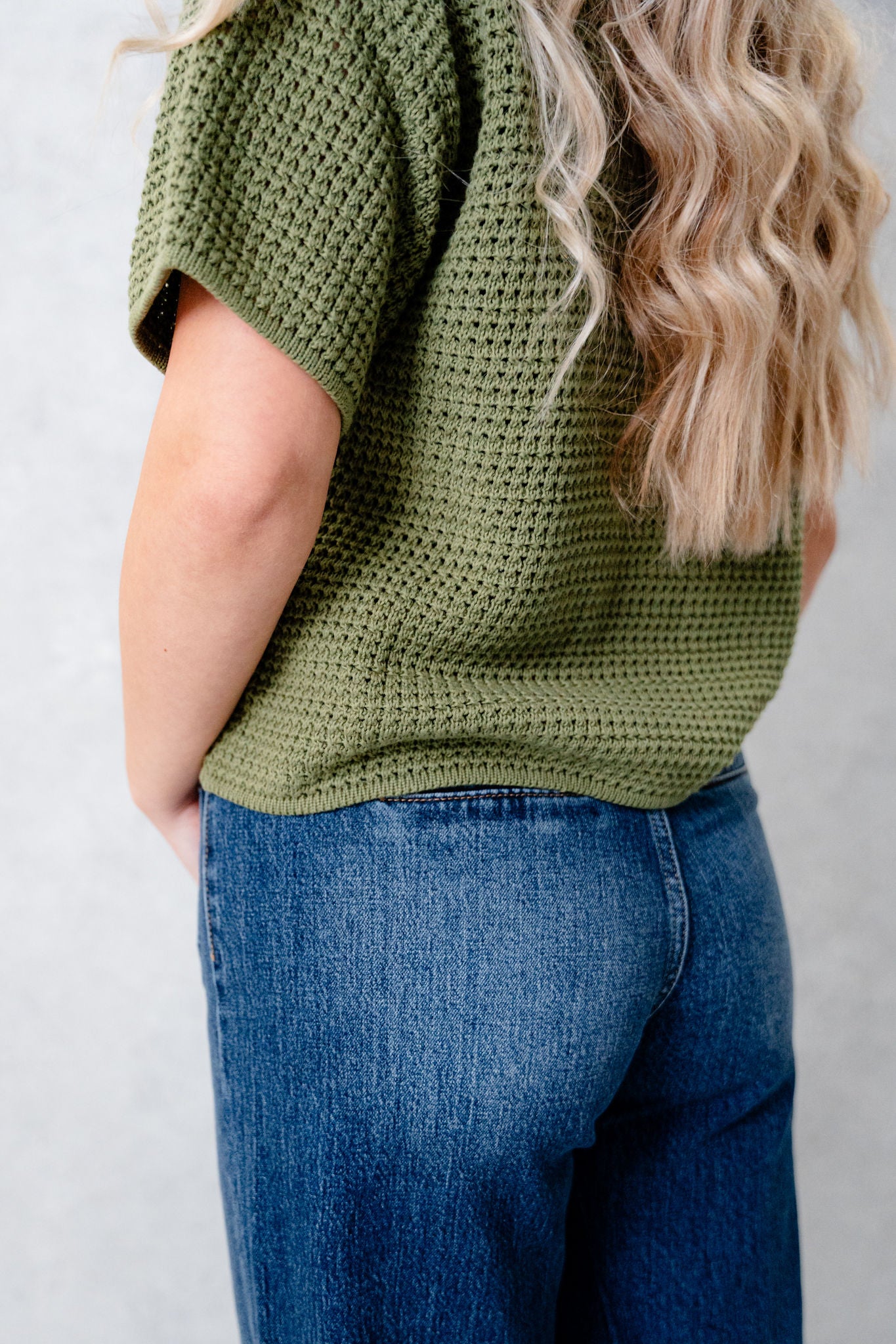 Magee Micro Patch Pocket Wide Leg Jeans